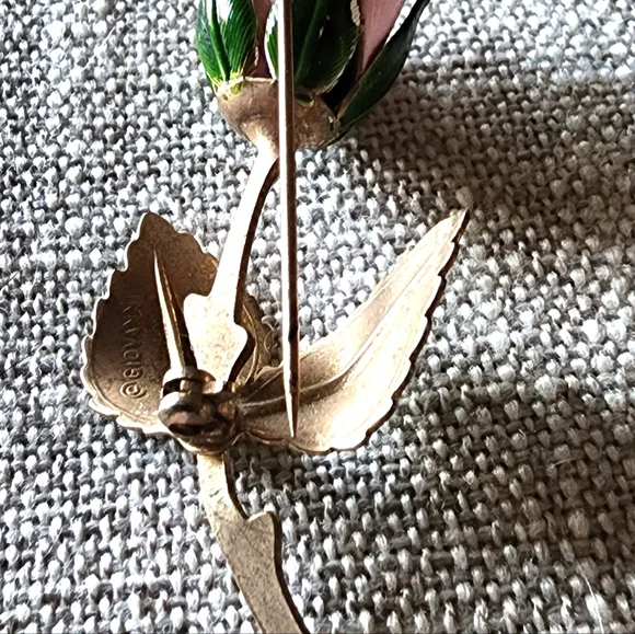 Vintage Giovanni Pink & Green Enamel Rose Stem Leaf Brooch. Gold tone. - Picture 3 of 5